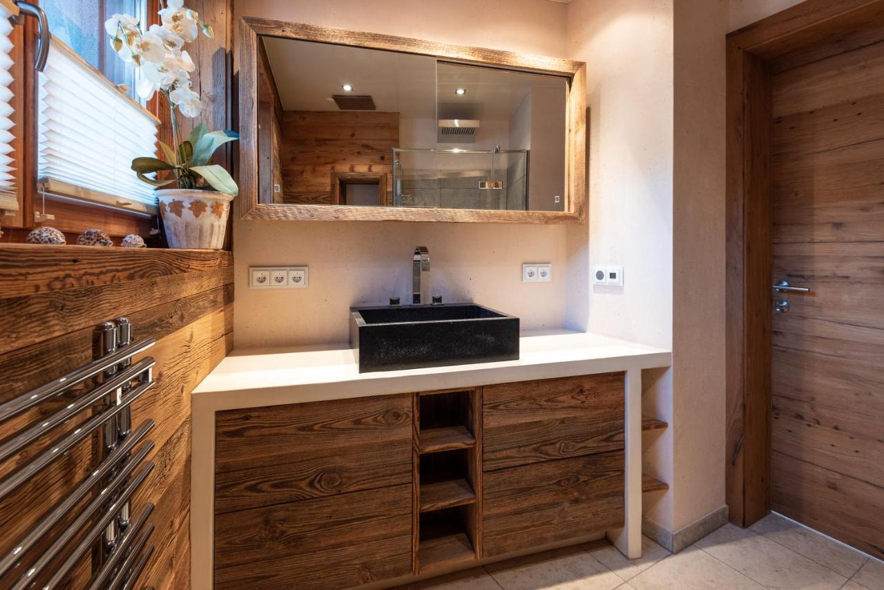 Poellmuehle Penthouse By Alpine Host Helpers Apartment เคิร์ชแบร์ก อิน ทิโรล ภายนอก รูปภาพ